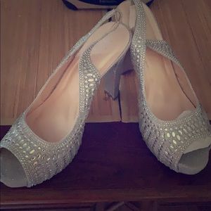 Bling Sliver Heels!